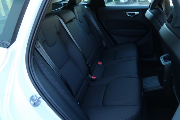 2025 MY26 Volvo XC60 UZ Plus T8 Plug-in Hybrid Dark SUV Image 17