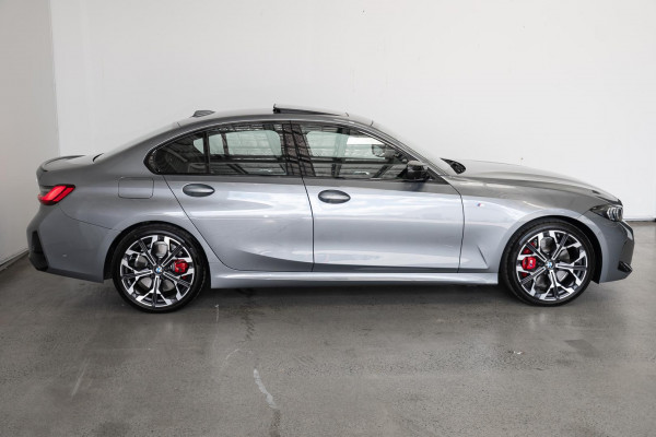 2025 BMW 3 Series G20 LCI II M340i xDrive Sedan image 3