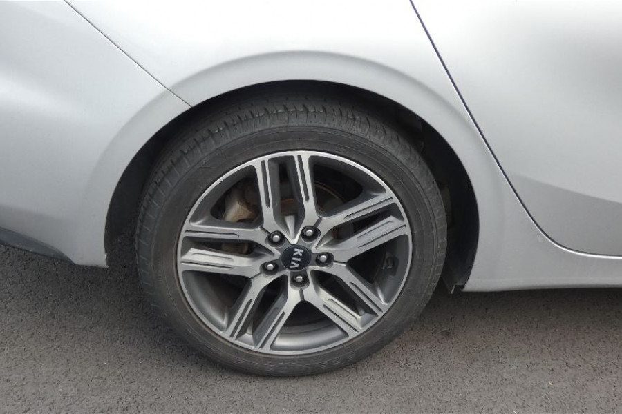 2020 MY21 Kia Cerato BD MY21 SPORT+ SAFETY PACK Hatch Image 10