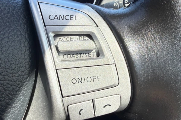 2017 Nissan QASHQAI J11 Ti SUV Image 16