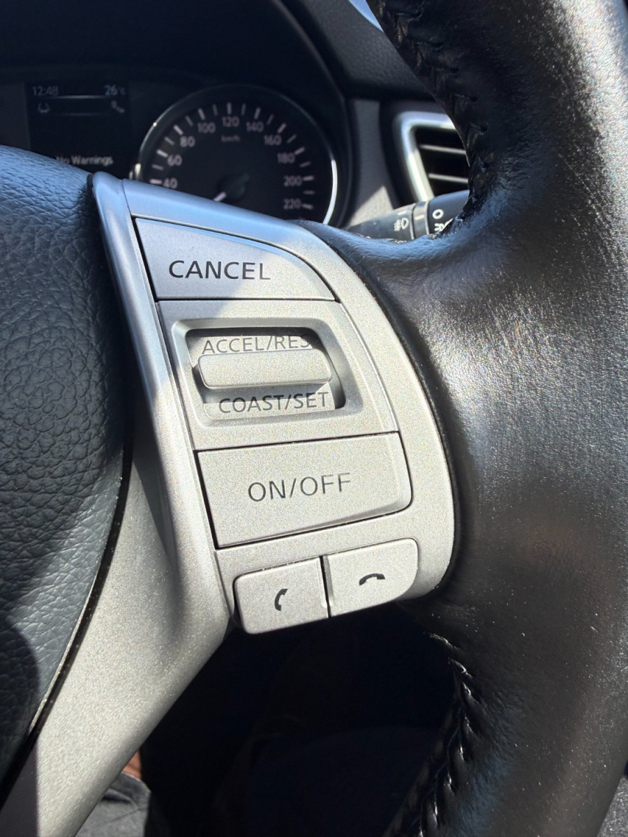 2017 Nissan QASHQAI J11 Ti SUV Image 16