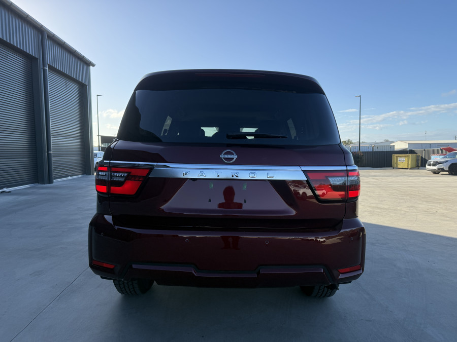 2026 Nissan Patrol Ti-L Wagon Image 7