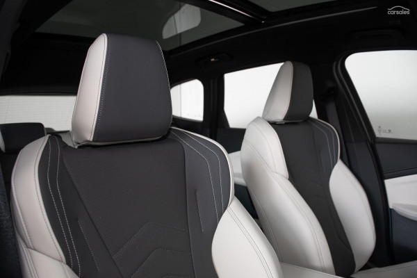 2026 BMW iX1 U11 xDrive30 M Sport SUV image 9