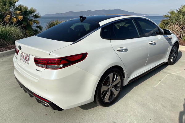 2016 Kia Optima JF GT Sedan Image 3