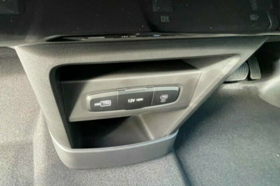 2024 MY25 Hyundai Staria US4.V3 Elite People Mover Image 19