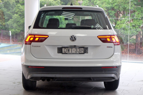 2018 Volkswagen Tiguan 5N Comfortline SUV Image 5