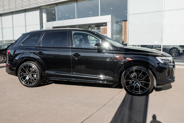 2026 Audi Q7 4M TDI 210kW S line SUV image 3