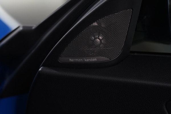 2020 BMW M2 Cs Coupe Image 40