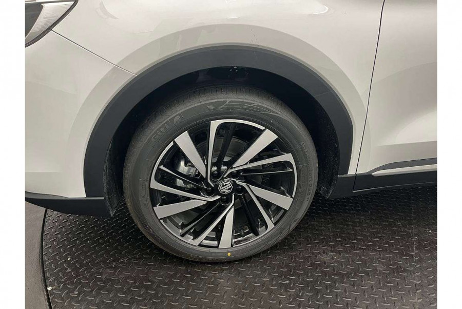 2024 MY24.5 MG ZS ZS32 Essence Hybrid+ SUV Image 13