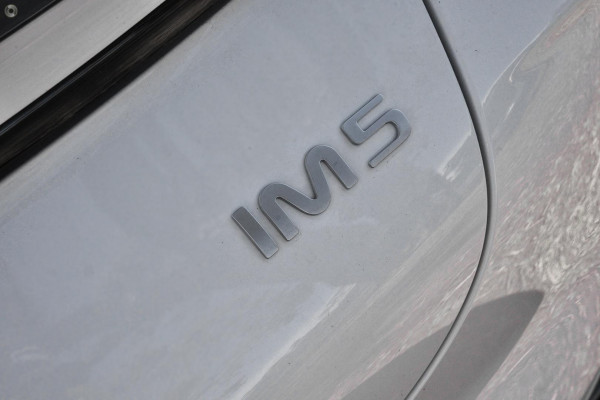 2025 MG IM5 P12L Performance Hatch Image 10