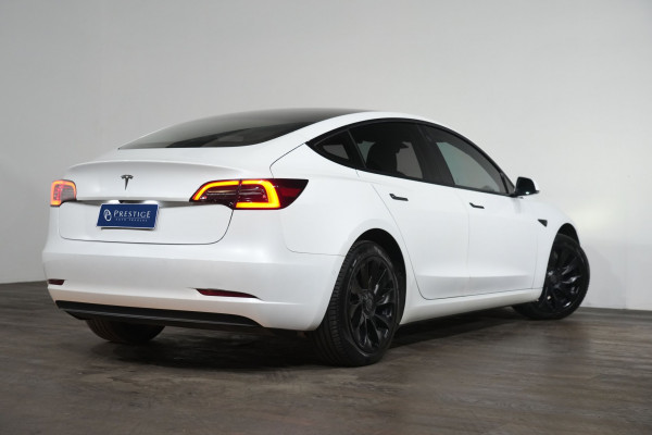 2022 Tesla Model 3  Rear-Wheel Drive Sedan Image 7