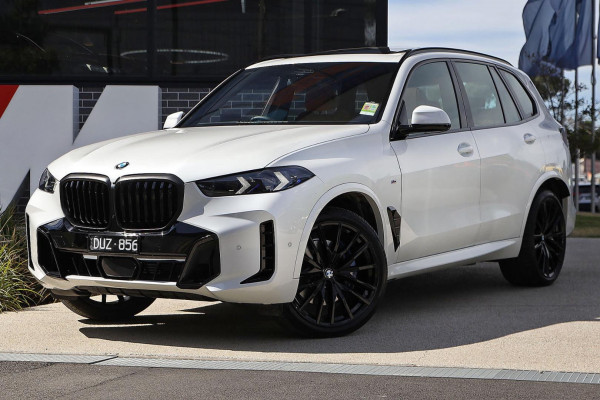 2025 BMW X5 G05 LCI xDrive30d M Sport SUV image 3