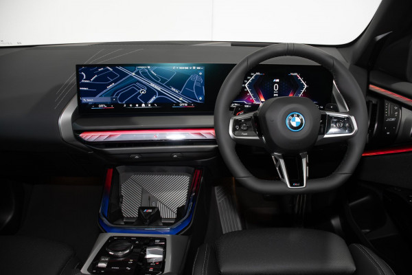 2026 BMW X3 G45 30e xDrive SUV image 7