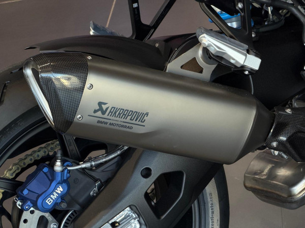 2026 BMW M 1000 XR M 1000 image 13