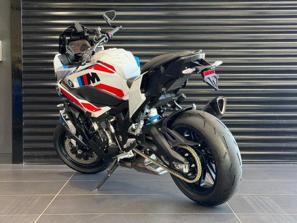 2026 BMW M 1000 XR M 1000 image 4