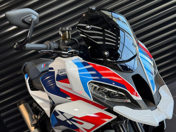2026 BMW M 1000 XR M 1000 image 5