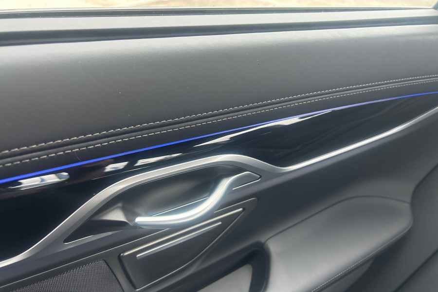 2021 BMW 7 Series G11 LCI Turbo 740i Sedan Image 30