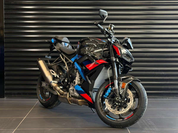 2026 BMW M 1000 R M Competition Package M 1000 image 2