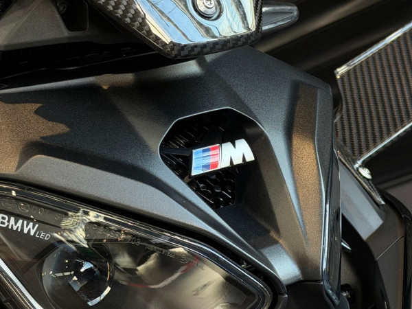 2026 BMW M 1000 R M Competition Package M 1000 image 5