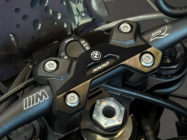 2026 BMW M 1000 R M Competition Package M 1000 image 7
