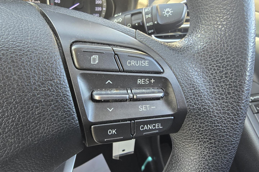 2017 MY18 Hyundai i30 PD Active Hatch Image 10