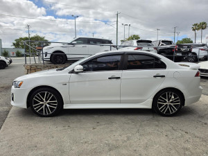 2017 Mitsubishi Lancer CF LS Sedan