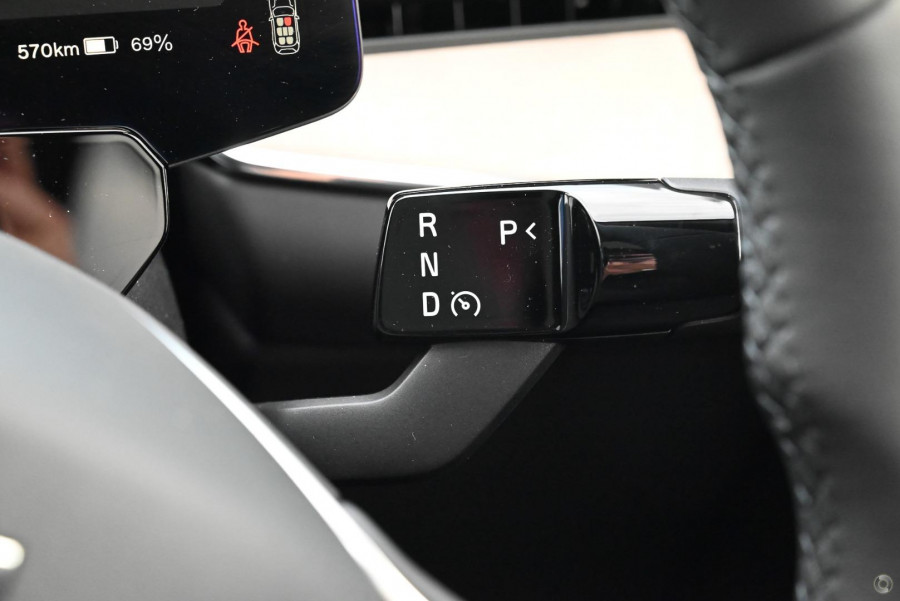 2026 Volvo EX90  Ultra Twin Motor Performance SUV Image 14