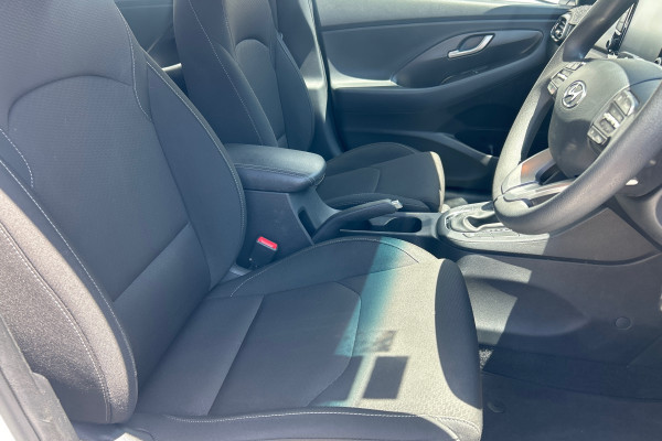 2017 MY18 Hyundai i30 PD Active Hatch Image 14
