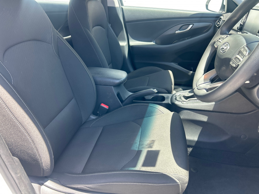 2017 MY18 Hyundai i30 PD Active Hatch Image 14
