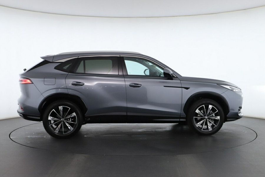 2024 MY25 MG HS AS33 Essence SUV Image 16