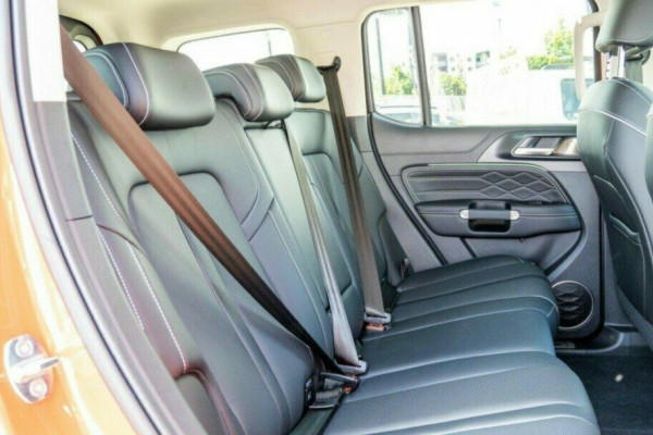 2025 GWM Tank 300 P01 Ultra SUV Image 5