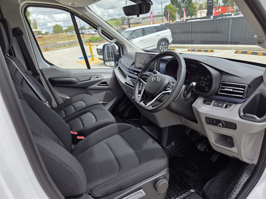 2026 MY24 LDV Deliver 9 Mid Roof MWB Van Image 9