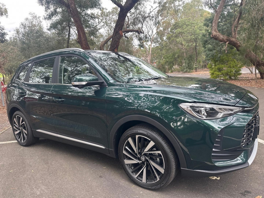 2026 MG ZS ZS32 Essence Turbo SUV Image 1