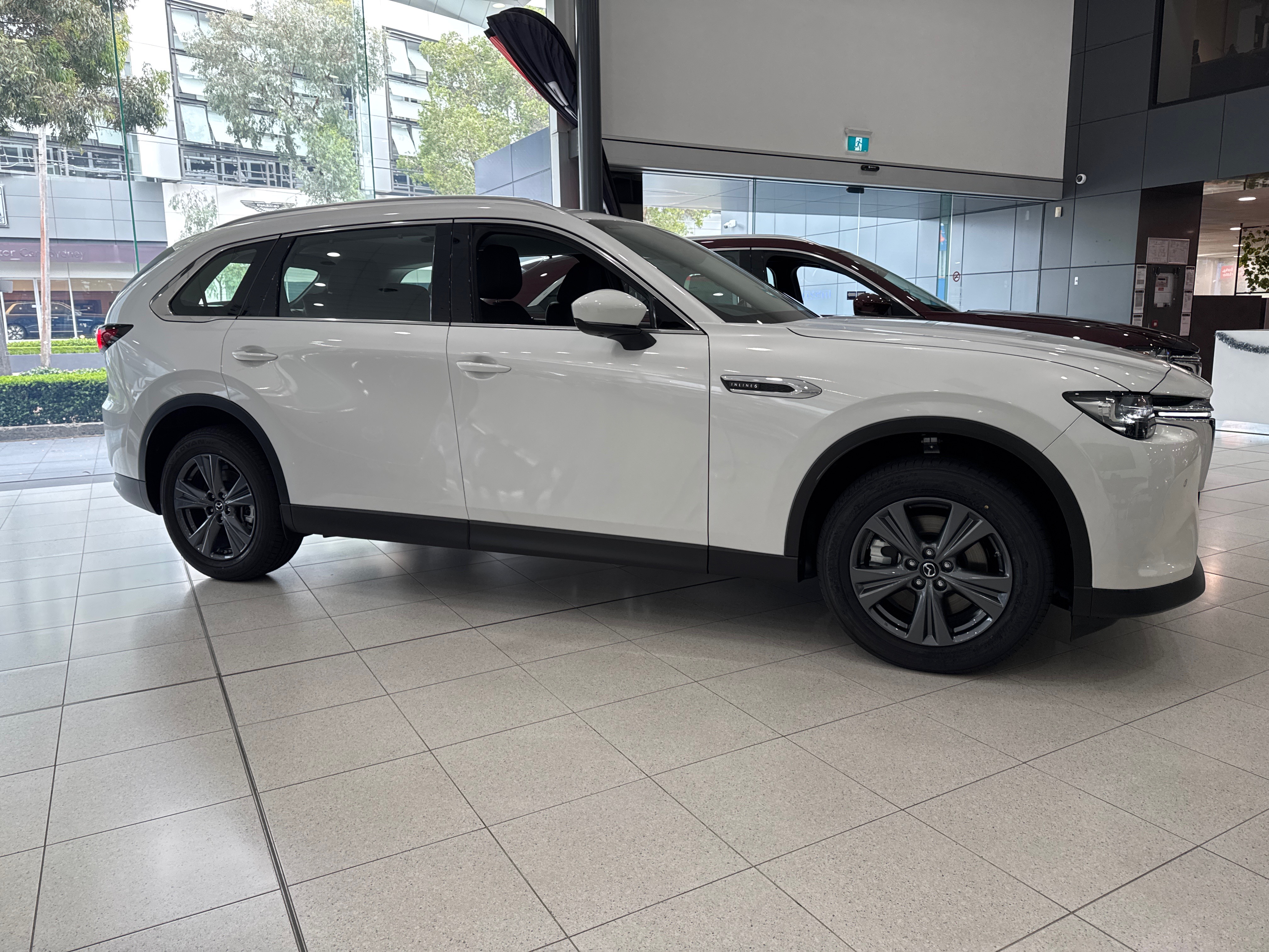 2024 Mazda CX-80 KL G40e Touring SUV Image 7