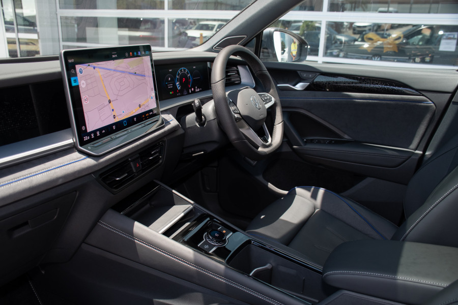 2025 Volkswagen Tayron R4 195TSI R-Line SUV