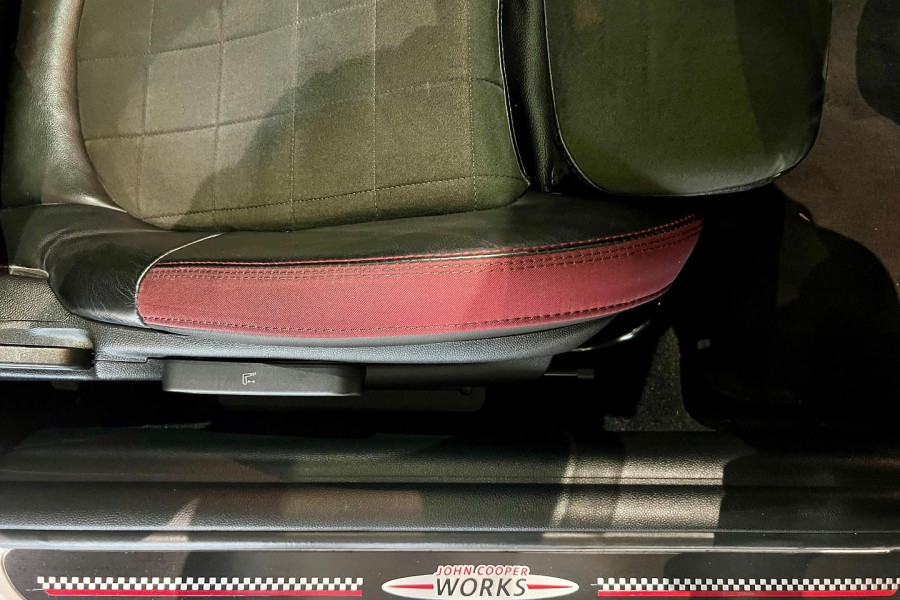 2015 MINI Cooper F56 John Cooper Works Hatch