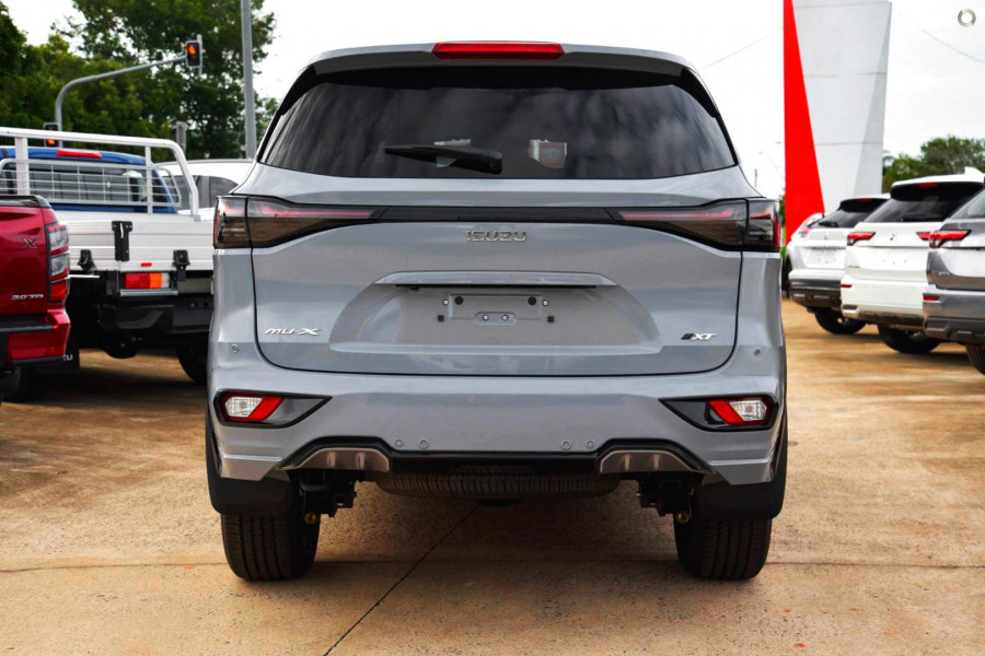 2026 MY25.5 Isuzu MU-X RJ X-TERRAIN SUV Image 3