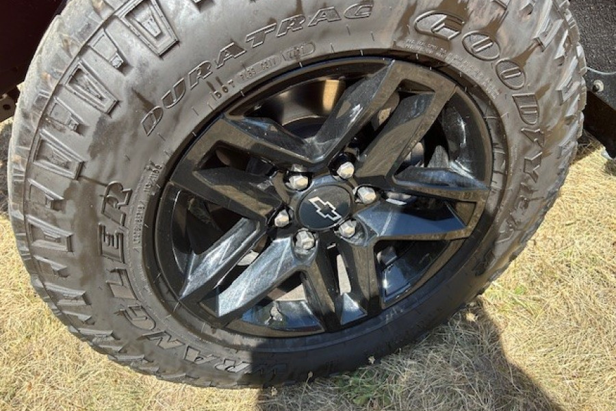 2021 Chevrolet Silverado T1 1500 LT Trail Boss Ute Image 36