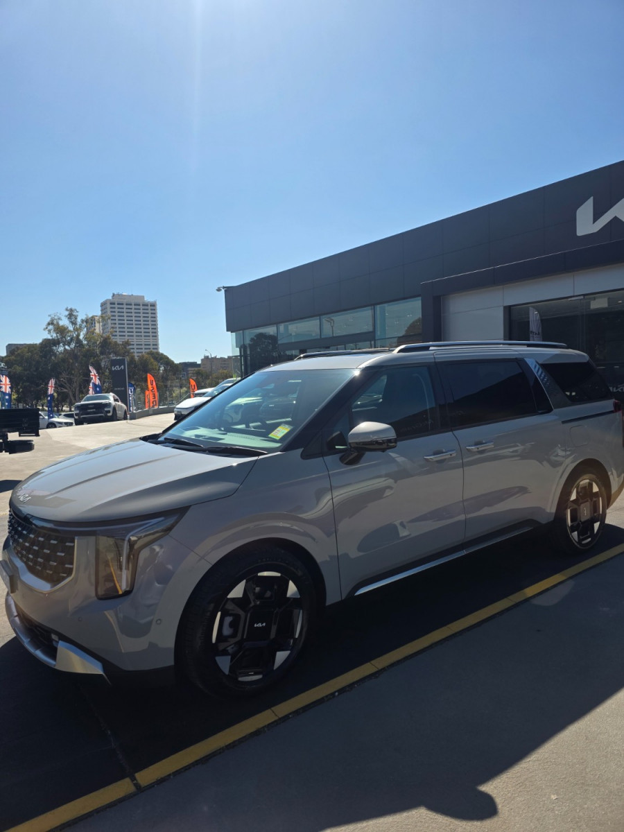 2025 Kia Carnival KA4 PE GT-Line People Mover Image 3