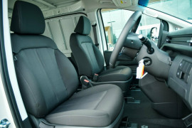 2025 Hyundai Staria Load US4.V3  Van