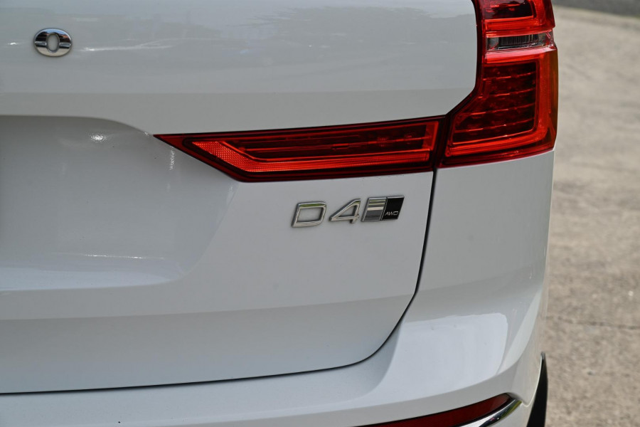 2019 MY20 Volvo XC60 UZ D4 Inscription SUV