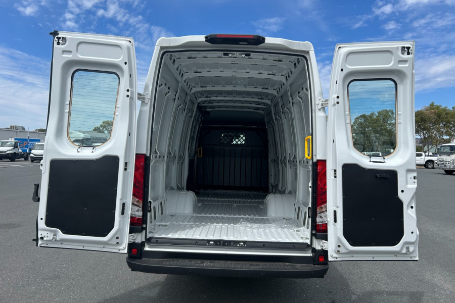 2024 MY22 Iveco Daily E6 Van Image 8