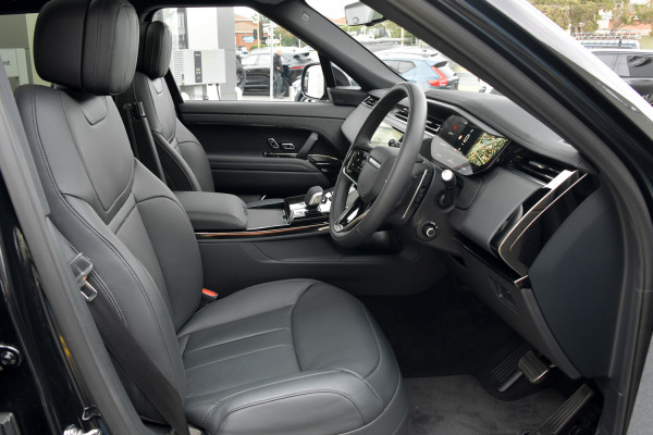 2025 Land Rover Range Rover Sport L461 D350 Dynamic HSE SUV image 27