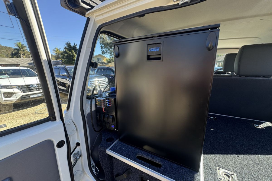 2023 Toyota LandCruiser VDJ76R WorkMate SUV Image 12