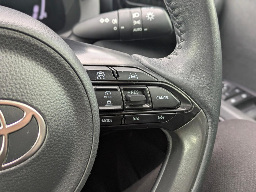 2024 Toyota Yaris Cross MXPJ10R GX SUV Image 20