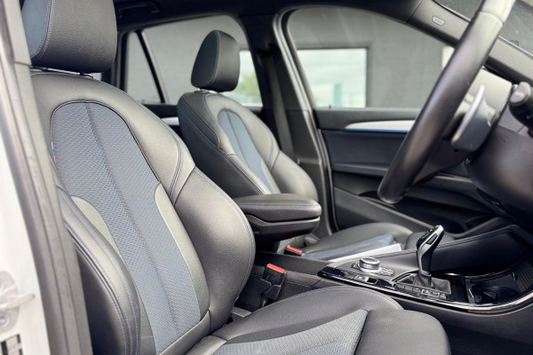 2021 BMW X1 F48 LCI sDrive20i SUV Image 15