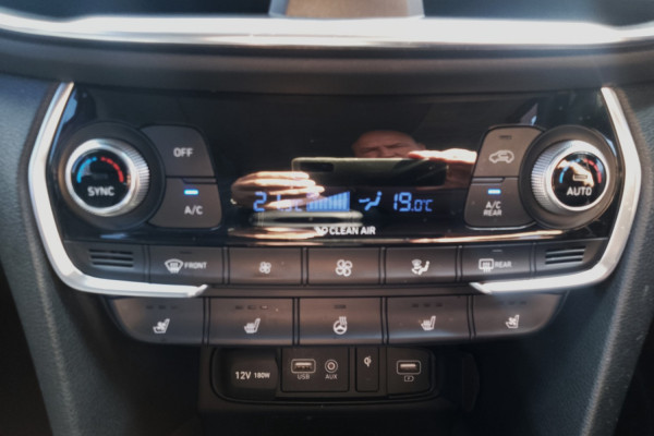 2019 Hyundai Santa Fe TM Highlander SUV Image 30