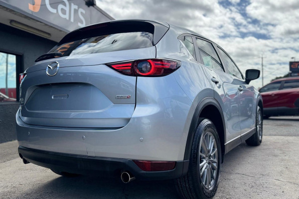 2018 Mazda CX-5 KF Series Touring SUV Image 5