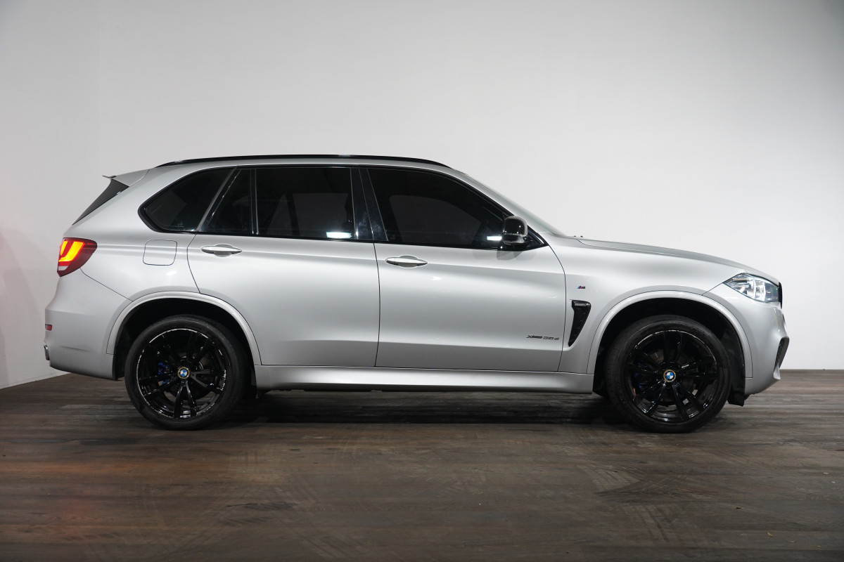 2016 BMW X5 Xdrive30d SUV Image 4