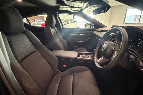 2025 Mazda 3 BP Series G25 Evolve SP Hatch Image 18